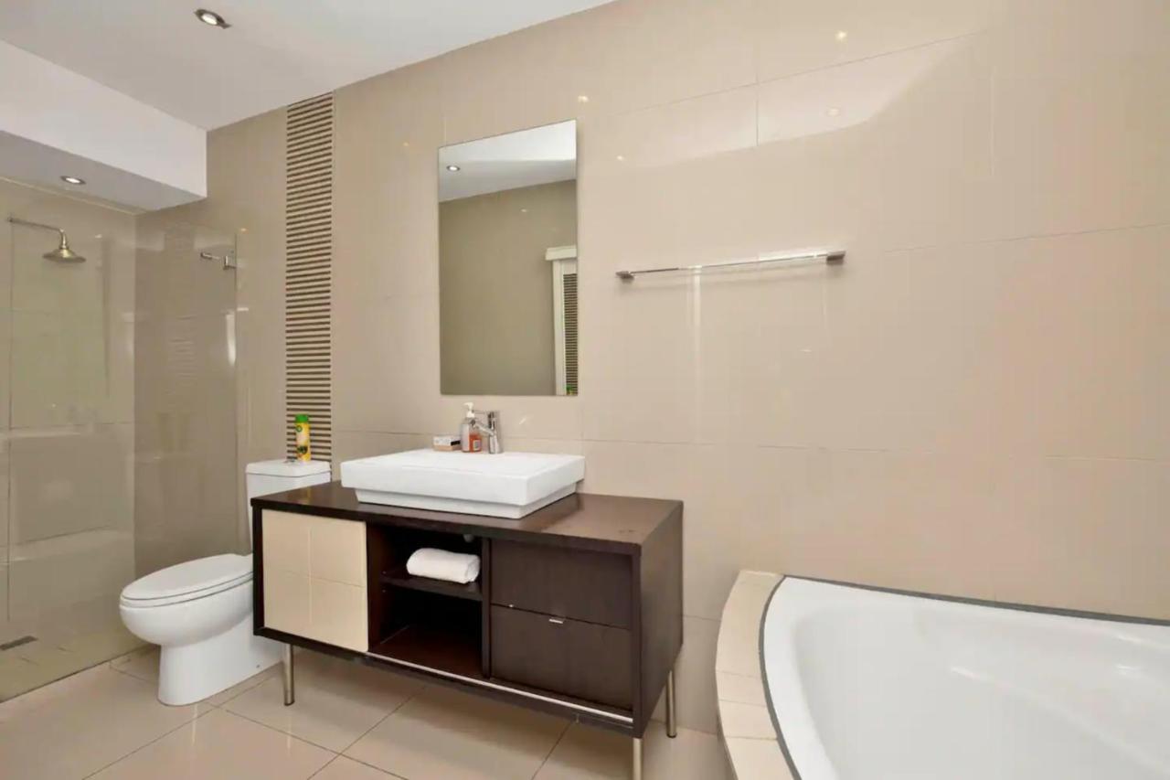 Charming Townhouse In De Waterkant Cape Town Eksteriør bilde